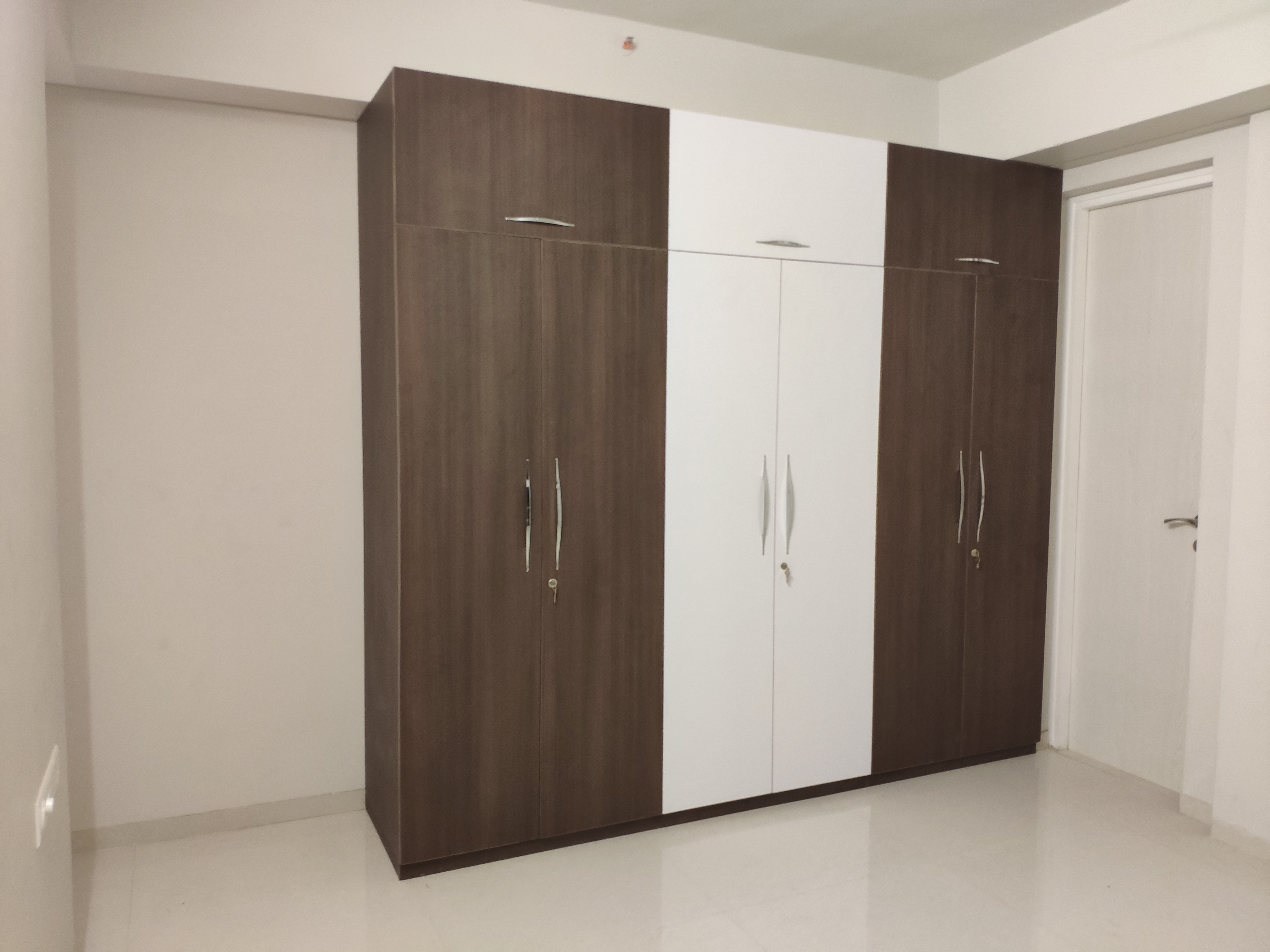 Modular Wardrobe Thane